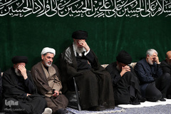 مراسم عزاداری شب شام غریبان حسینی(ع) در حسینیه امام‌خمینی(ره)