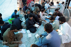 پخت 10هزار غذای عزاداران عاشورای حسینی/ جازموریان