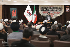 ⁨رونمایی از پوستر و لوگوی شعار اربعین 1398⁩