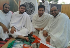 شهید محمدسعید سعیدی‌زاده در کنار شهیدان حسن دانش و محسن جاجی‌حسنی کارگر