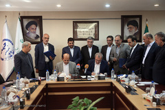 مراسم امضای تفاهم نامه همکاری جهاددانشگاهی با ستاد اجرایی فرمان امام(ره)