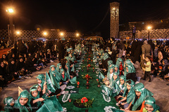 بزرگترین سفره نذری حضرت رقیه (س)