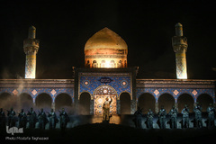 نمایش آیینی و میدانی «تنهاتر از مسیح»