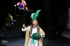 نمایش عاشورایی "پشت دیوار عمارت"