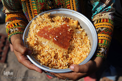 توزیع 5000هزار غذای نذری هم نمک در اربعین منطقه محروم جازموریان