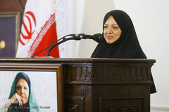 آیین بزرگداشت طاهره صفارزاده