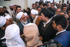 ادای احترام مهمانان سی و سومین کنفراس وحدت اسلامی به مقام شامخ حضرت امام خمینی(ره)