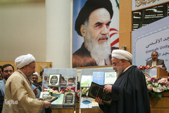 رونمایی از ۱۰ اثر علمی تقریبی برگزیده