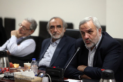 نشست‌ هم‌اندیشی پیشکسوتان قرآنی با مهدی قره‌شیخلو، رئیس مرکز امور قرآنی سازمان اوقاف و امور خیریه