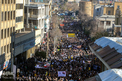 راهپيمايي سوگواران سردار دل‌ها در شيراز