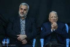 عبدالرسول عبایی و ولی یاراحمدی در مراسم بزرگداشت شهید سپهبد قاسم سلیمانی