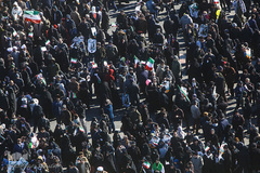 حماسه یوم الله ۲۲ بهمن از نمای برج آزادی