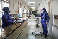 تحویل سال نو در بخشهای ویژه کرونای بیمارستان هاجر