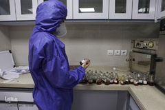 تحویل سال نو در بخشهای ویژه کرونای بیمارستان هاجر