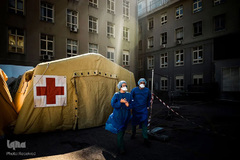 پرستاران در خط مقدم مقابله و مهار ویروس کرونا