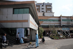 نصب روشویی در معابر عمومی برای شکست کرونا با همت گروه جهادی شهید ابراهیم هادی