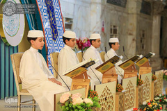 جزءخوانی قاریان نونهالان در حرم علوی