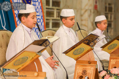 جزءخوانی قاریان نونهالان در حرم علوی