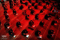 آیین شب قدر مسجدی واقع در تهران

