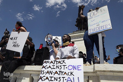 اعتراضات ضد نژادپرستی در پی قتل جرج فلوید، مرد سیاهپوست آمریکایی در شهرهای مختلف آمریکا