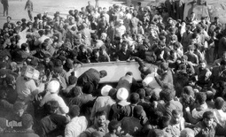 پیشوای انقلاب، حقیقت همیشه زنده