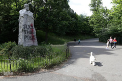 سرنگونی مجسمه استعمارگران در اعتراضات ضد نژادپرستی شهرهای مختلف آمریکا، اروپا و سایر نقاط جهان