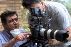 بازدید شیخ اکبری، مدیر شبکه قرآن و معارف سیما از پشت صحنه مجموعه تلویزیونی «یکی بود، یکی نبود»