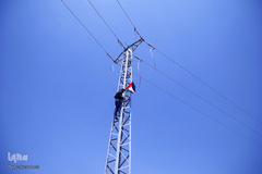 یورش نظامیان صهیونیست به مراسم تشییع پیکر شهید «ابراهیم مصطفی ابویعقوب» در شهرک «کفل حارس» کرانه باختری رود اردن