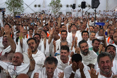 دعای عرفه حجاج ایرانی در صحرای عرفات