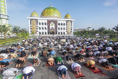 نماز عید سعید قربان در جهان