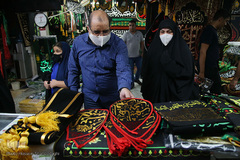 بازار پرچم سیاه محرم در شهر مقدس قم