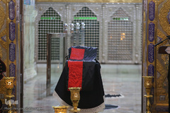 آیین تعویض پرچم و اقامه عزا در حرم حضرت معصومه(س)