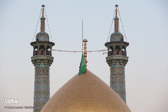 آیین تعویض پرچم و اقامه عزا در حرم حضرت معصومه(س)