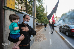 علم گردانی در شیراز‎