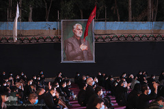 عزاداری شب تاسوعای حسینی هیات «ریحانة الحسین(ع)» با مداحی سیدمجید بنی فاطمه در پارک ارم تهران