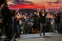 عزاداری شب های محرم در هیئت شهدای قزوین‎