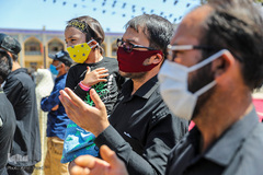 عزاداری ظهر عاشورا در حرم شاهچراغ(ع)