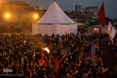 خیمه سوزان غروب عاشورا در میدان امام حسین(ع)