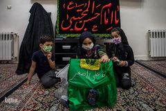 کودکان از شور حسینی در این ایام و در داخل حسینه‌ها محروم شده بودند، در فضای خانه خاطرات محافل حسینی را احیا کردند.
