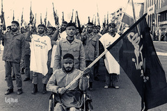 ۸سال حماسه/ اعزام نیروهای داوطلب به جبهه ها