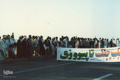 ۸سال حماسه/ اعزام نیروهای داوطلب به جبهه ها