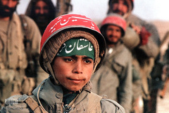 گل‌خاک شهیدان؛ رزمندگان نوجوان جبهه های حق علیه باطل