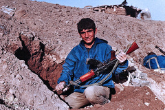 گل‌خاک شهیدان؛ رزمندگان نوجوان جبهه های حق علیه باطل