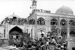 گل‌خاک شهیدان؛ ۸سال حماسه