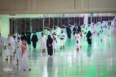 آغاز مراسم متفاوت حج عمره با حضور ۶۰۰۰هزار تن از اتباع سعودی پس از شیوع ویروس کرونا