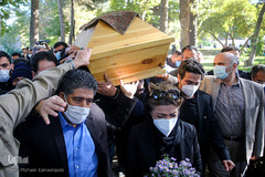 مراسم خاکسپاری پیکر محمدرضا شجریان