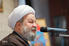 مصطفی فومنی الحائری، مؤسس و رئیس هیئت امنای مهد قرآن، دوازدهمین دوره آزمون سراسری حفظ کل قرآن همراه با ترجمه و تدبر «ترنم وحی»