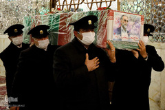 مراسم وداع با پیکر شهید محسن فخری‌زاده در حرم مطهر رضوی