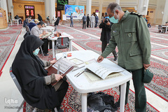 بداهه نگاری مشق سلیمانی در حرم شاهچراغ(ع)