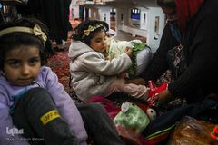 شیرینی هم‌نمک در حسینیه‌ای پر از عروسک